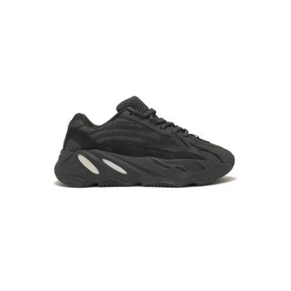 کتونی آدیداس یزی مشکی 700 Adidas Yeezy V2
